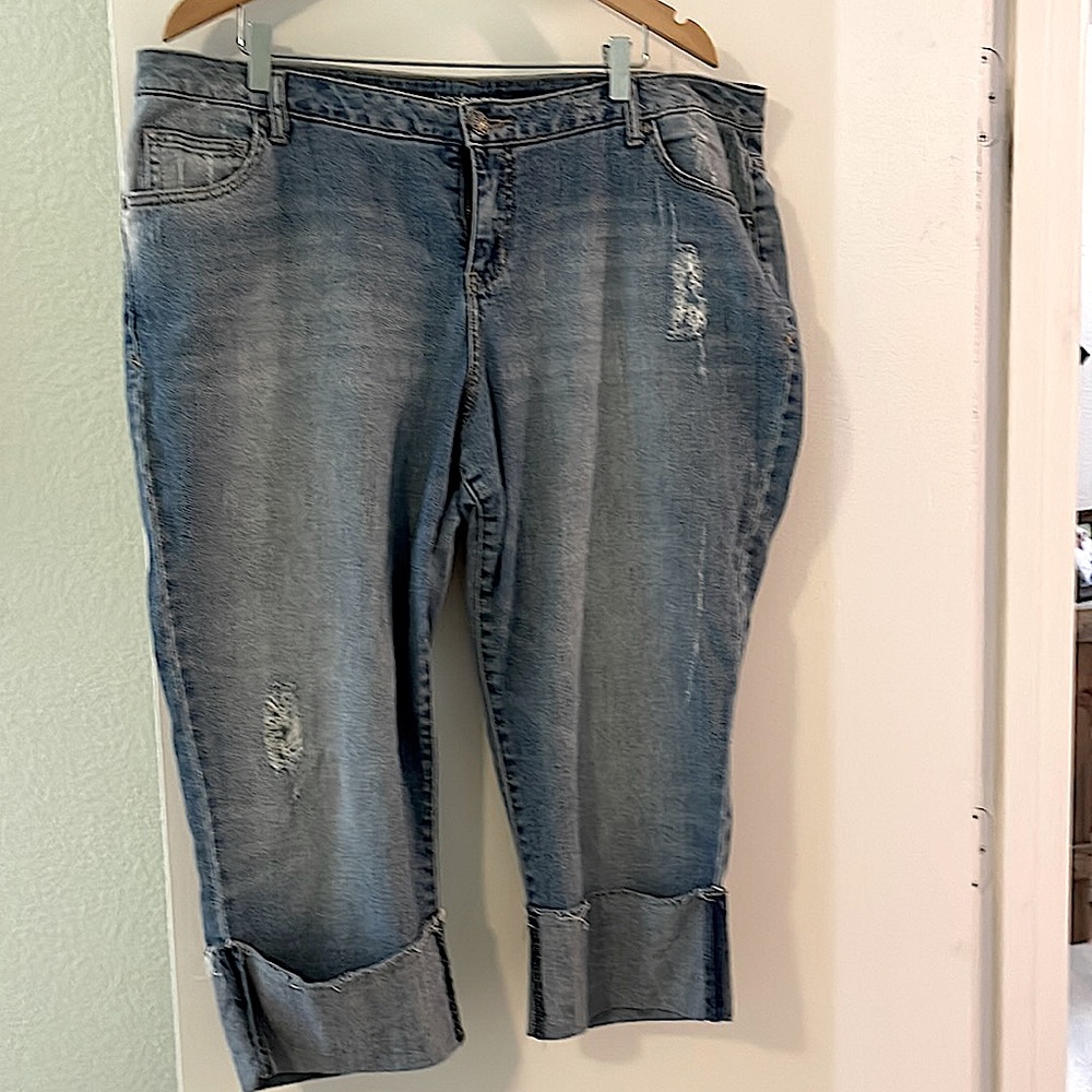 Denim capris